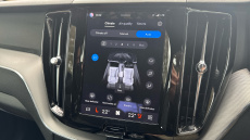 Volvo Xc60 2.0 B4P Plus Dark 5dr Geartronic Petrol Estate